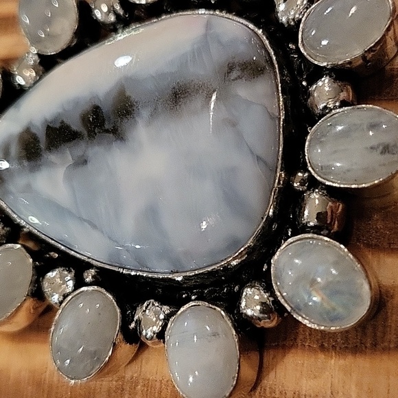 AMAZING Owyhee Opal & Rainbow Moonstone Pendant - Picture 6 of 7